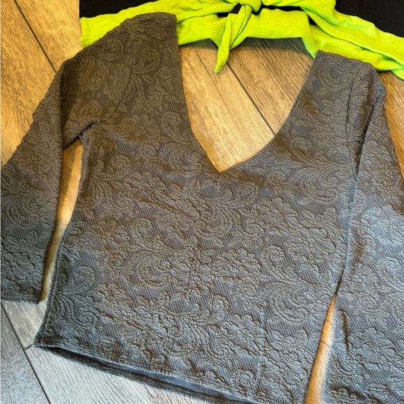 6 pc Abercrombie & Fitch Lot - Picture 5 of 16